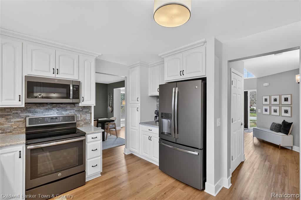 480 NAIRN Circle, Highland, MI — Photo 15