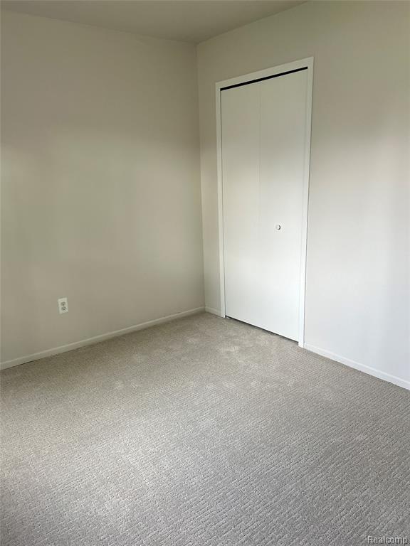 6166 Mulberry Drive, Sterling Heights, MI 48314 — Photo 11