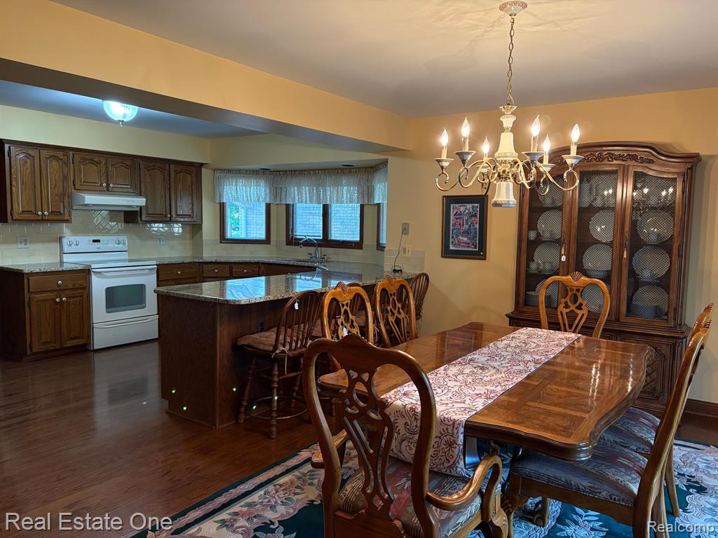 39858 Wilmette Drive Drive, Sterling Heights, MI 48313 — Photo 18