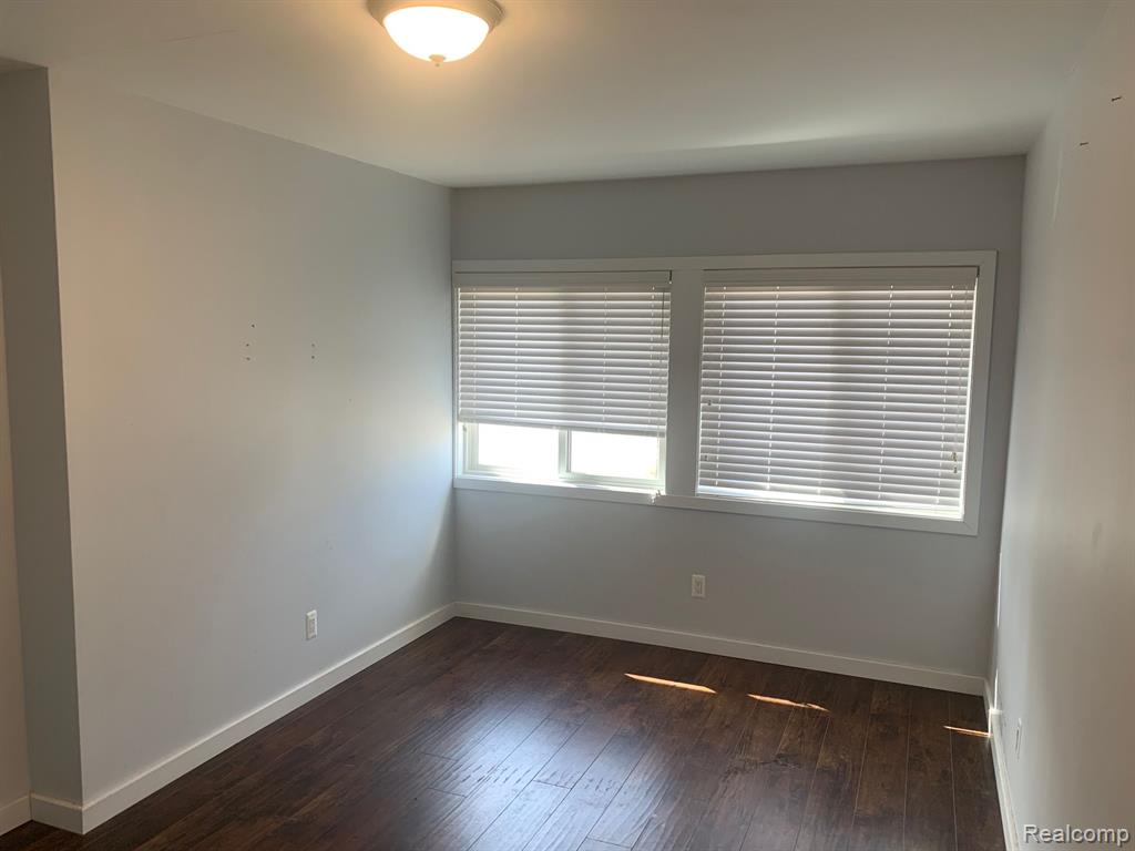 3991 FIELDVIEW Avenue, West Bloomfield, MI 48324 — Photo 13
