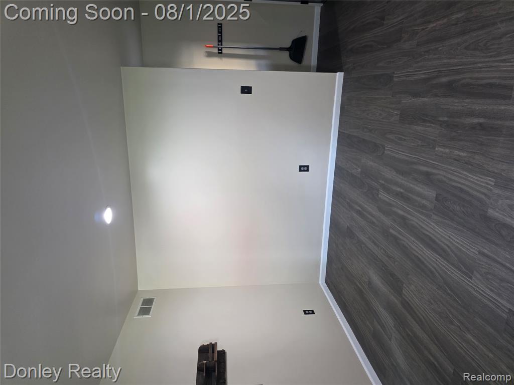 42 Hartley Street, Lapeer, MI 48446 — Photo 5