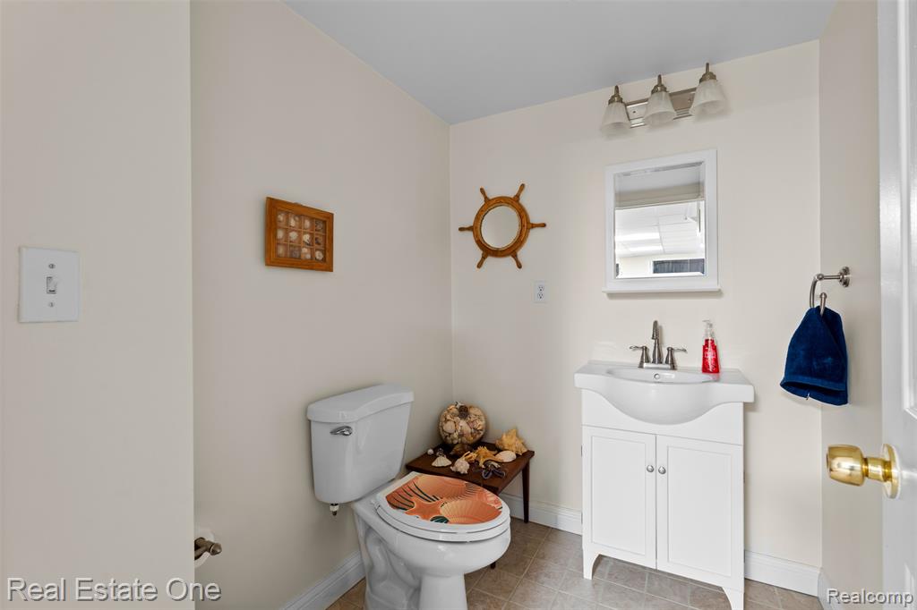 53244 Glen Oak Drive, Chesterfield, MI, 00000