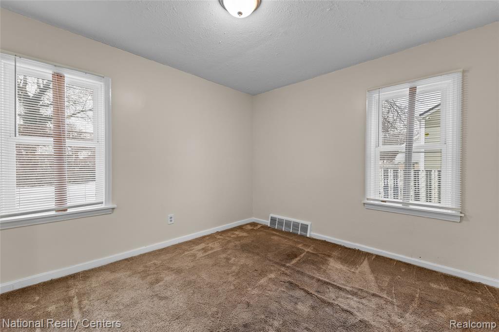 7635 Ashton Avenue, Detroit, MI 48228 — Photo 12