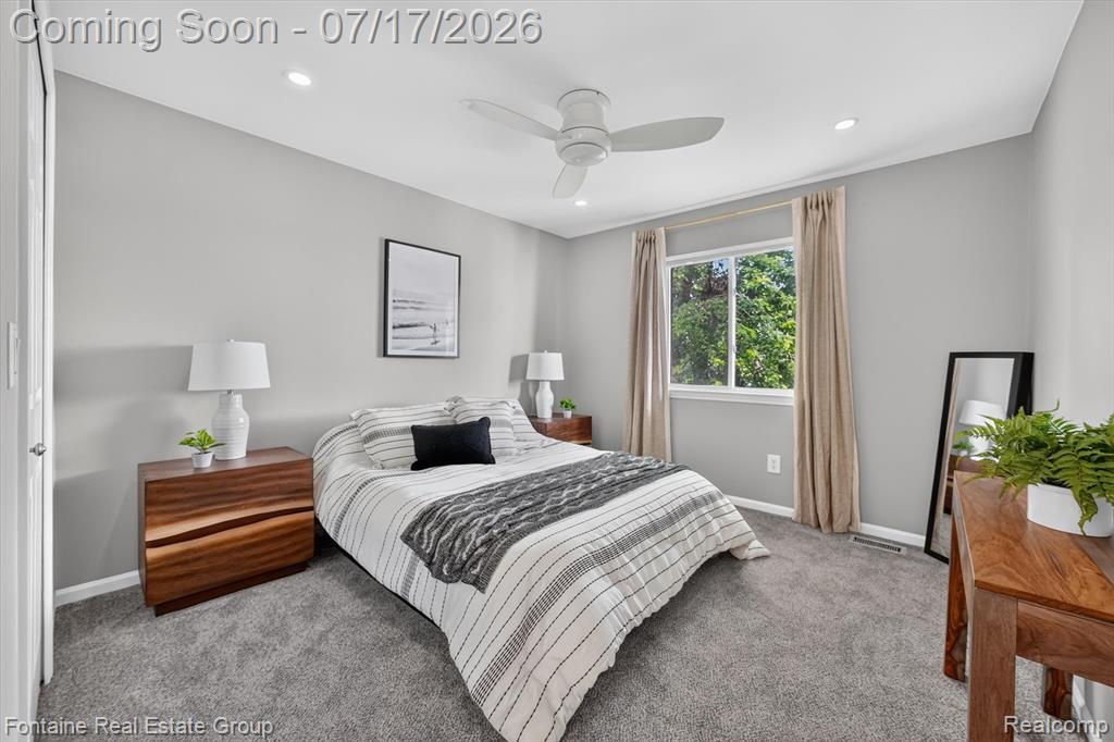 240 Rosebud Court, Walled Lake, MI 48390 — Photo 38