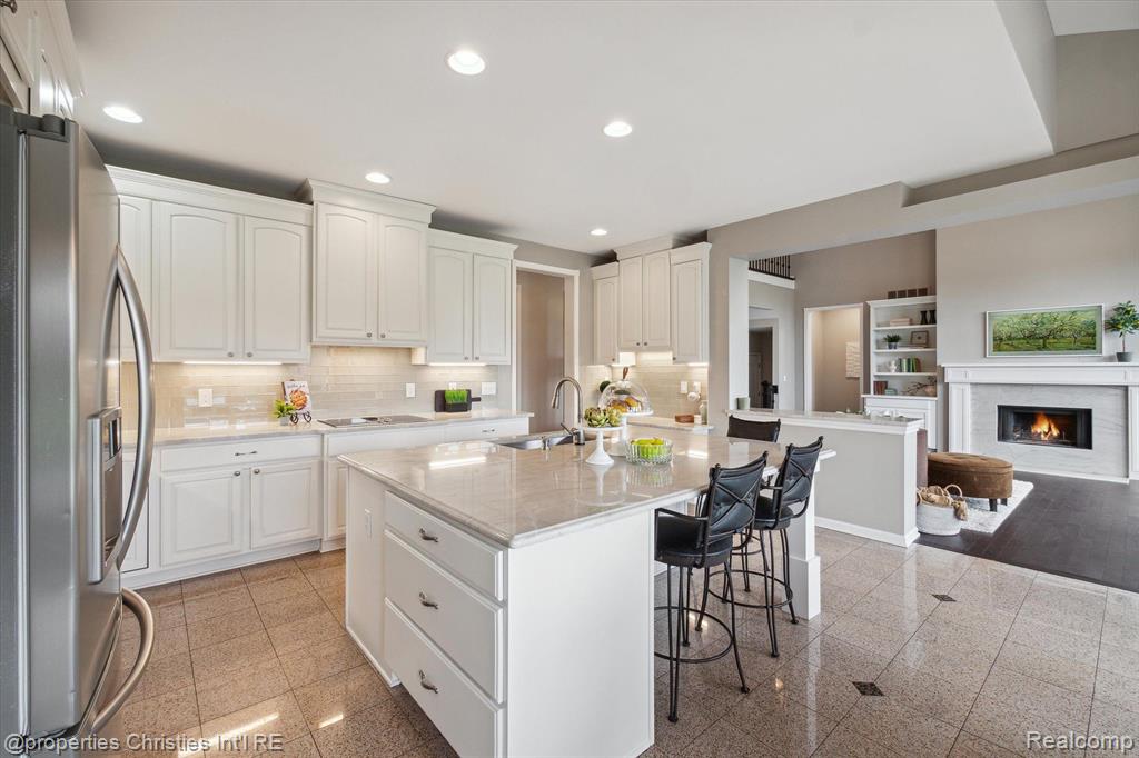 45653 TOURNAMENT Drive, Northville, MI 48168 — Photo 20