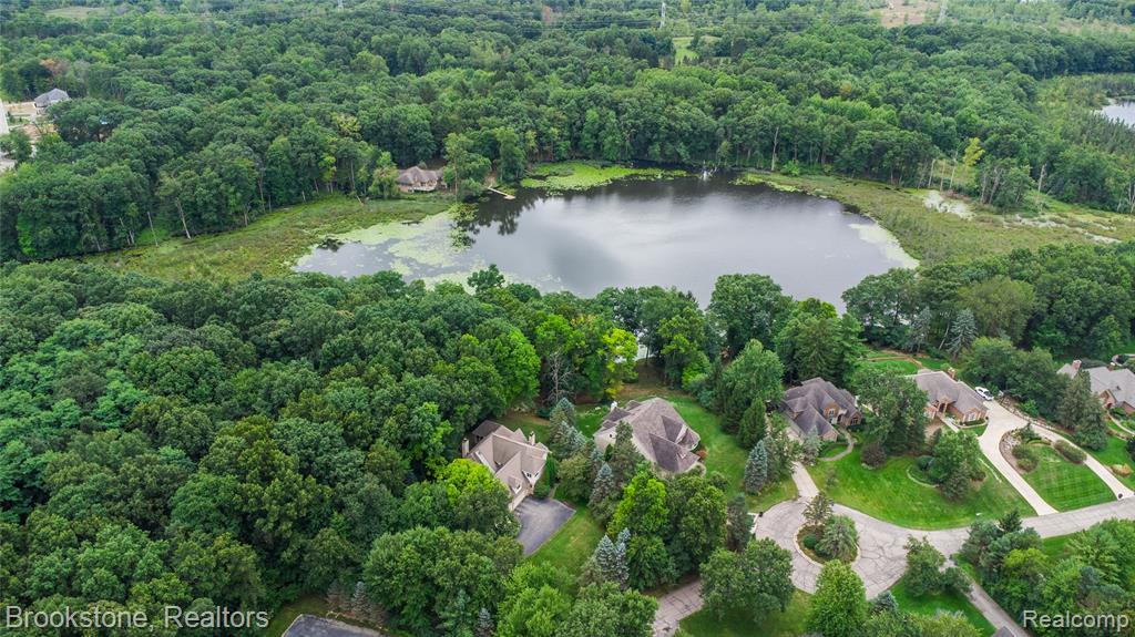 8003 Caribou Lake Lane, Clarkston, MI — Photo 44