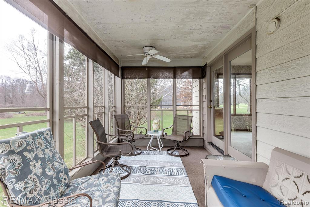 5850 MEADOWS Drive, Clarkston, MI 48348 — Photo 17