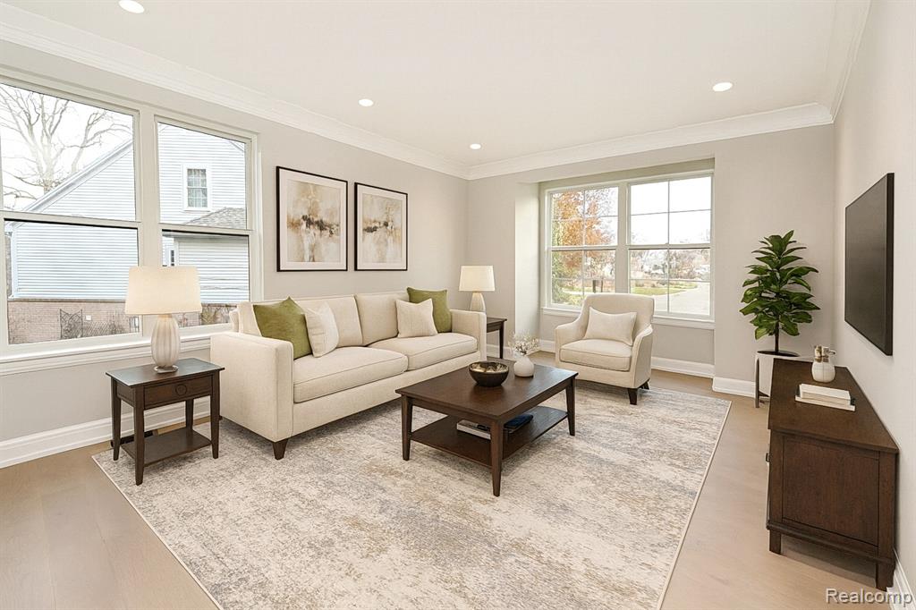 486 Green Hill Lane, Lake Orion, MI — Photo 3