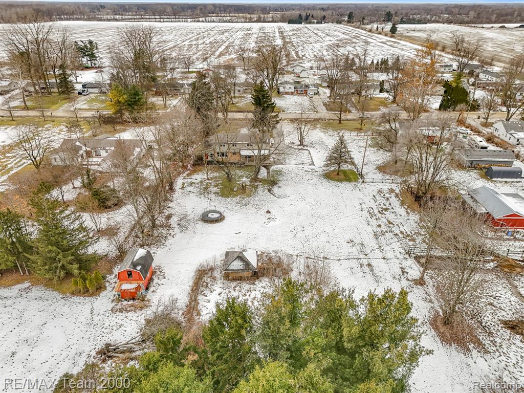 15615 Martinsville Road, Van Buren, MI 48111 — Photo 10