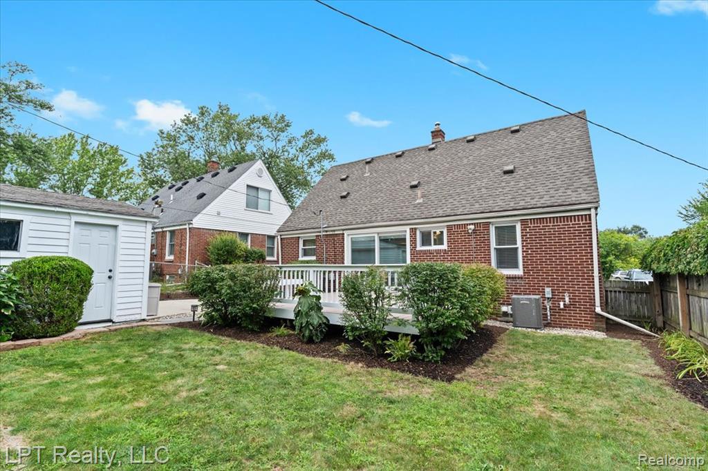 4357 Robinwood Avenue, Royal Oak, MI 48073 — Photo 33