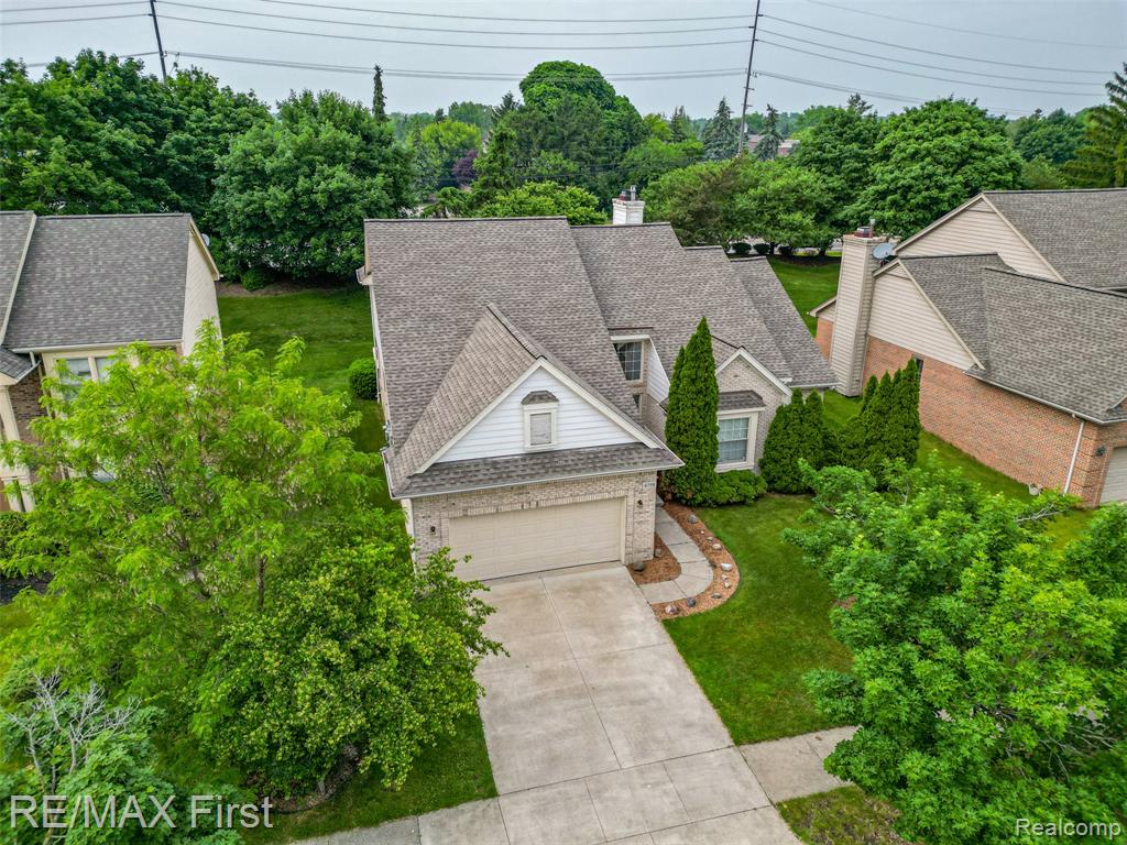 4798 WALNUT CREEK Drive, West Bloomfield, MI — Photo 15