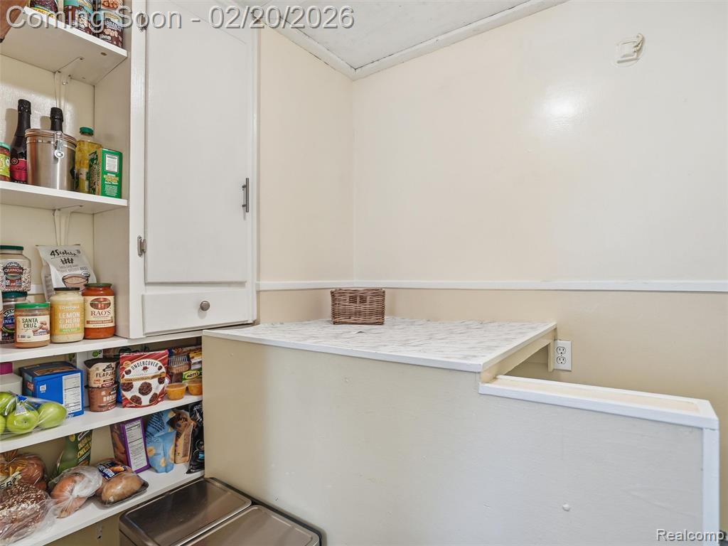 4033 Ellwood Avenue, Berkley, MI 48072 — Photo 8
