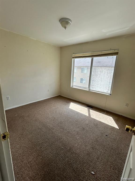 23315 GRAYSON Drive, Southfield, MI 48075 — Photo 4