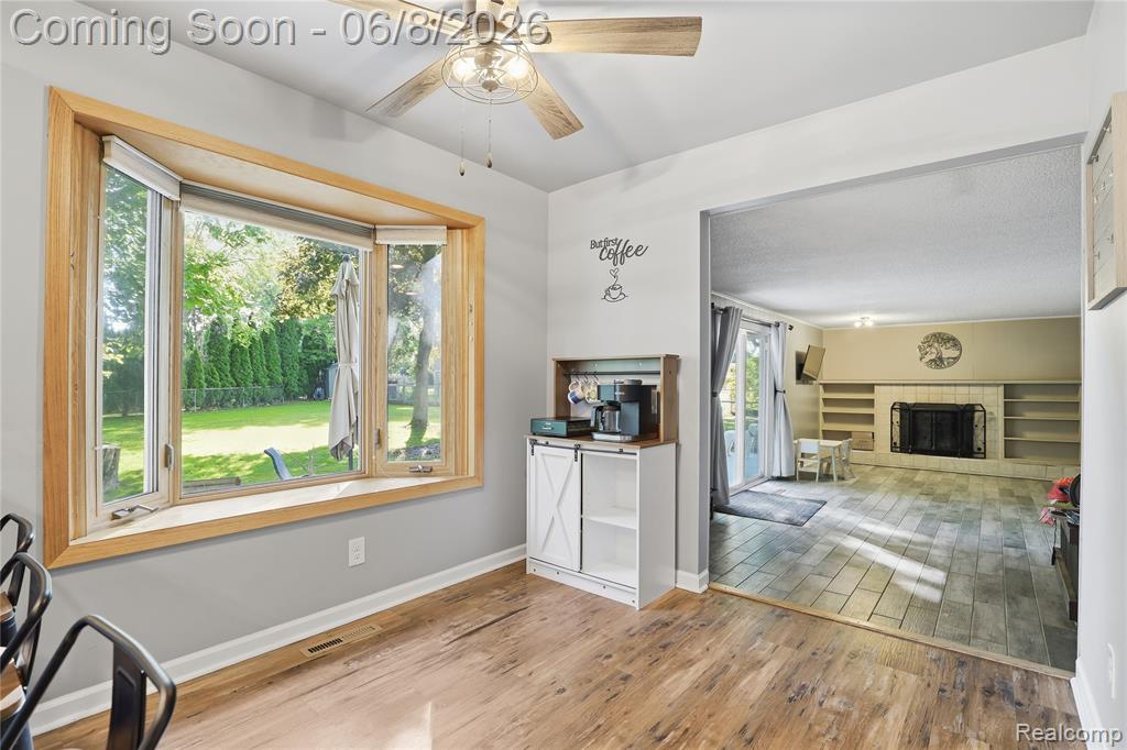6218 McKenzie Drive, Flint, MI 48507 — Photo 14