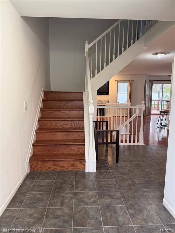 8025 Springdale Drive, White Lake, MI — Photo 5