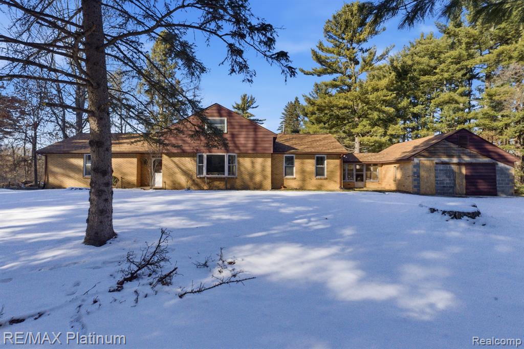 11180 Spencer Road, Brighton, MI 48114 — Photo 24
