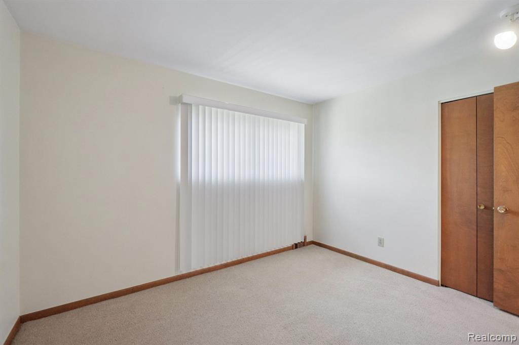 54829 Starlite Drive, Shelby Twp, MI 48316 — Photo 19