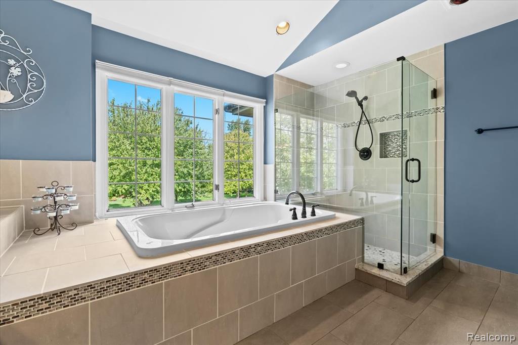 48075 Andover Drive, Novi, MI — Photo 30