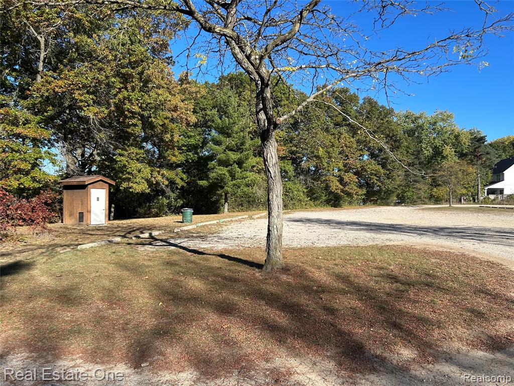 774 Keith Street, Oxford, MI 48371 — Photo 18