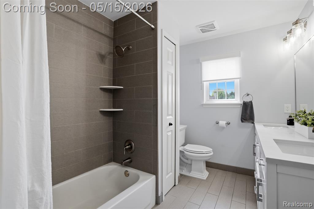 5480 Lancaster Lane, Commerce Twp, MI 48382 — Photo 37