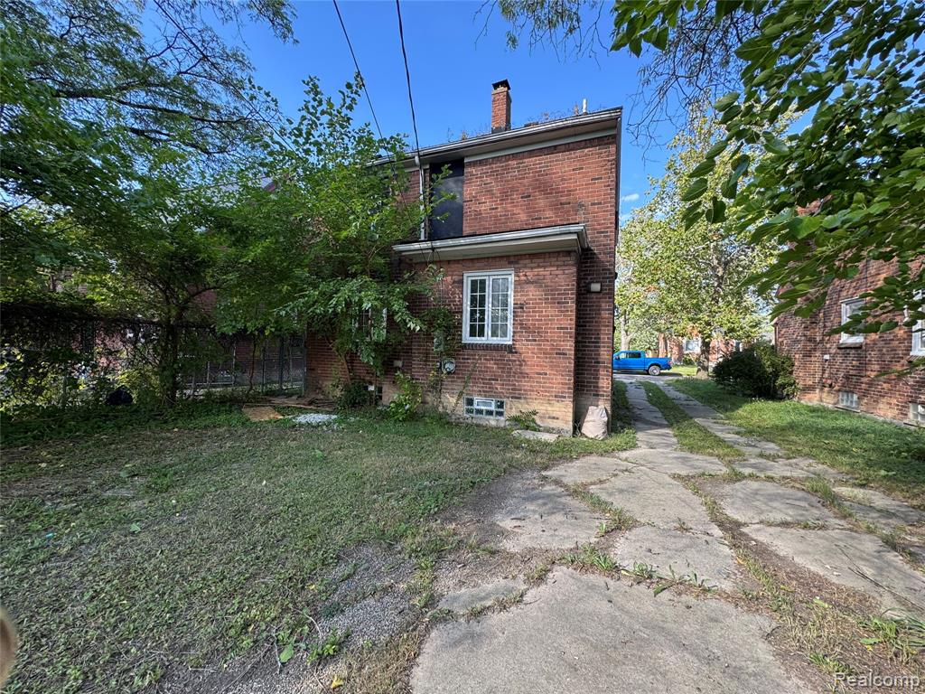 9801 Kensington Avenue, Detroit, MI 48224 — Photo 17