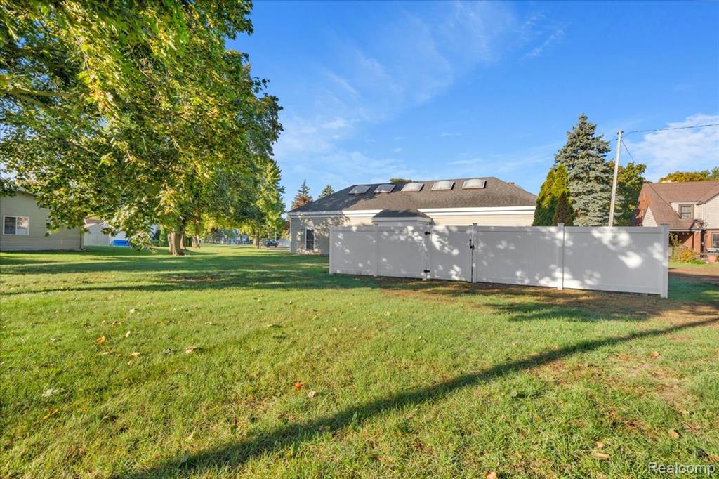 26 N Beck Street, Sebewaing, MI 48759 — Photo 15