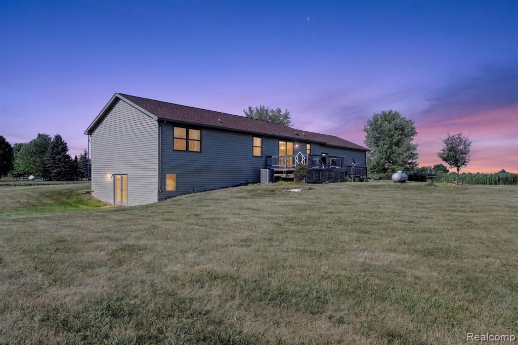 9889 Ditch Road, Chesaning, MI 48616 — Photo 59