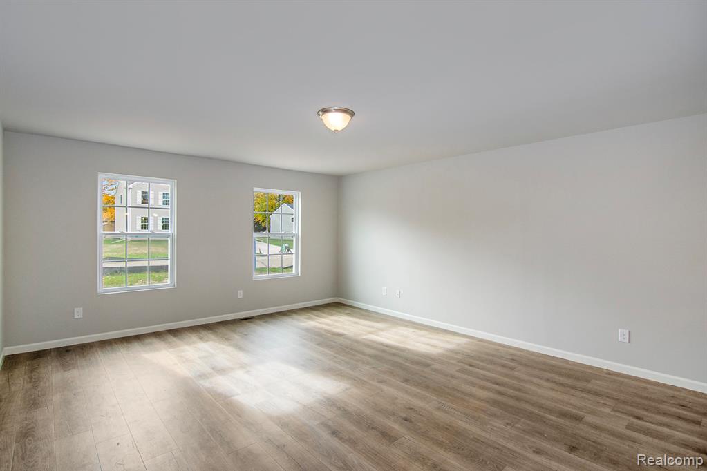 204 Kingsberry Drive, Blissfield, MI 49228 — Photo 3