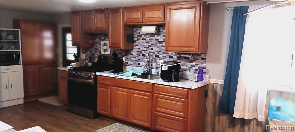 4827 LORI LU Drive, Caseville, MI 48725 — Photo 7