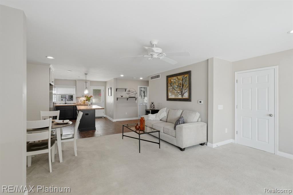 1612 S Hughes Road, Brighton, MI 48114 — Photo 6