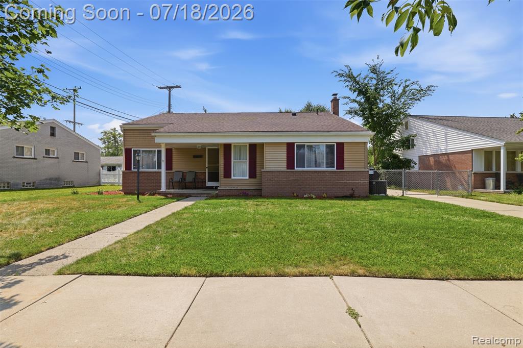 8825 Nebraska Street, Livonia, MI 48150 — Photo 7