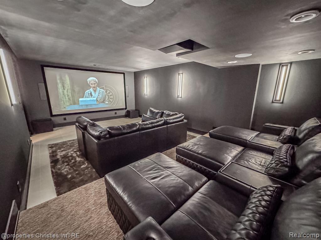 47490 BELLAGIO Drive, Northville, MI 48167 — Photo 36