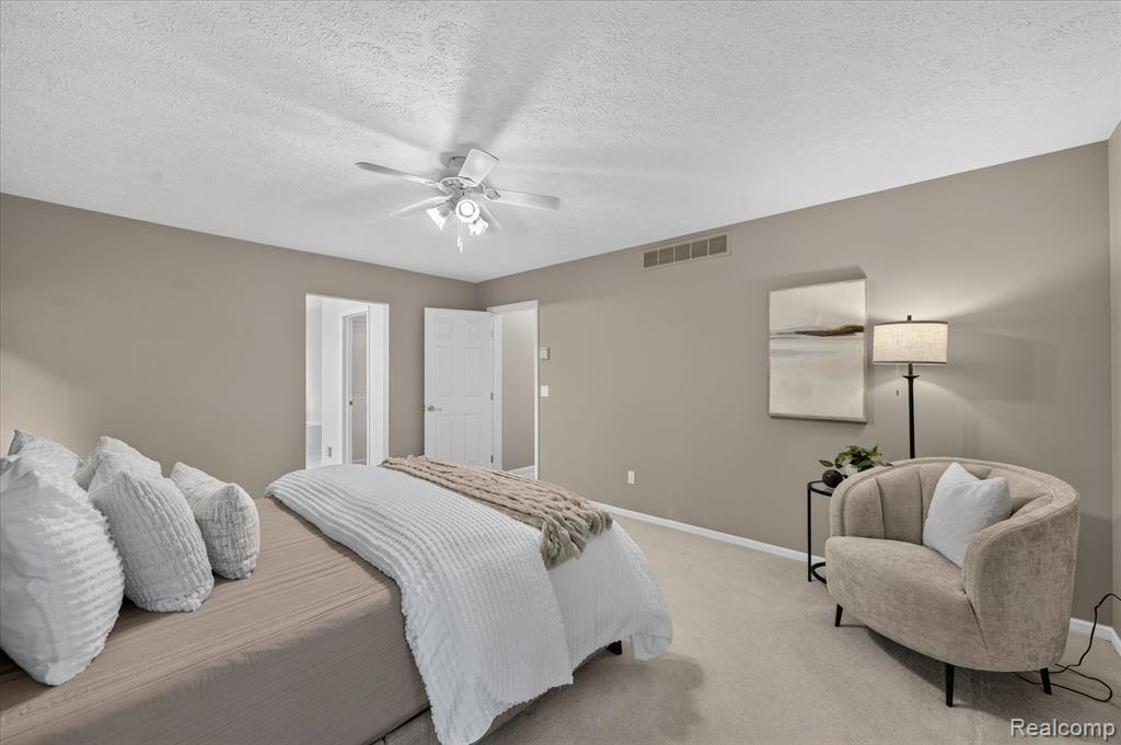 5079 Pinewood Drive, Brighton, MI 48116 — Photo 20