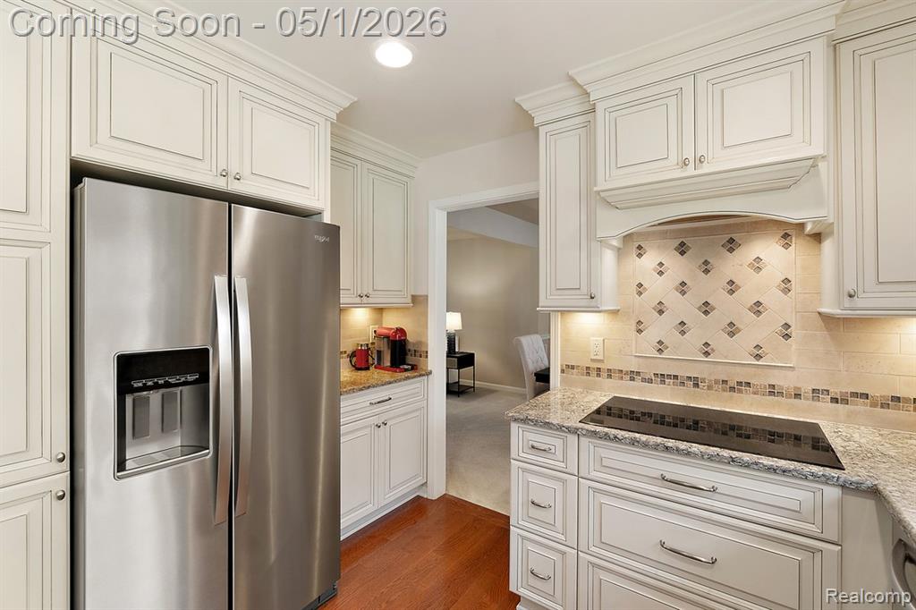 7280 Willow Oak Drive, West Bloomfield, MI 48324 — Photo 17