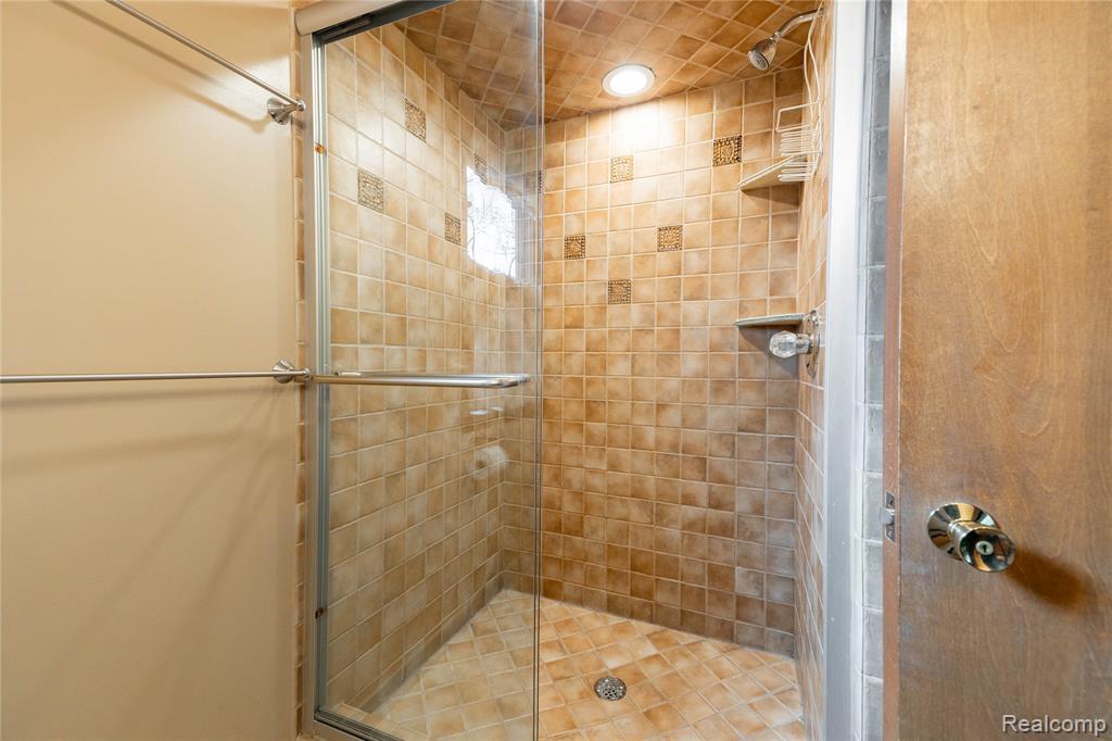 7611 Ferry Road, Grosse Ile, MI 48138 — Photo 36