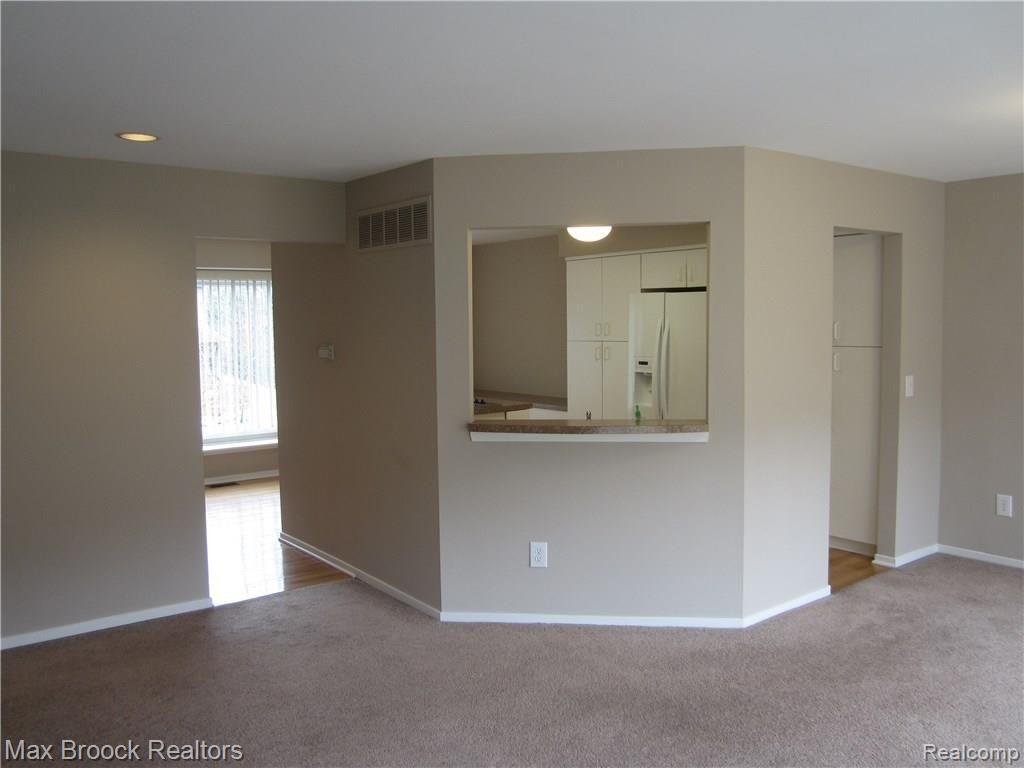 6342 ASPEN RIDGE Boulevard, West Bloomfield, MI — Photo 5