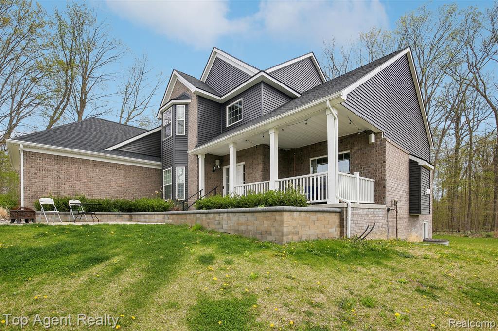 59419 DEER HAVEN Drive, South Lyon, MI 48178 — front exterior