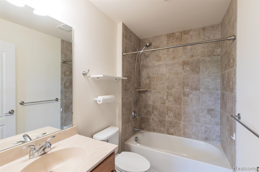 17904 Crestbrook Drive, Northville, MI 48168 — Photo 38