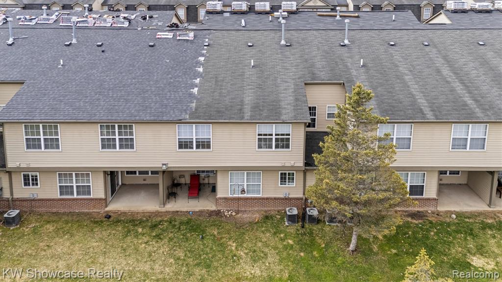 614 Napa Valley Drive, Milford, MI 48381 — Photo 29