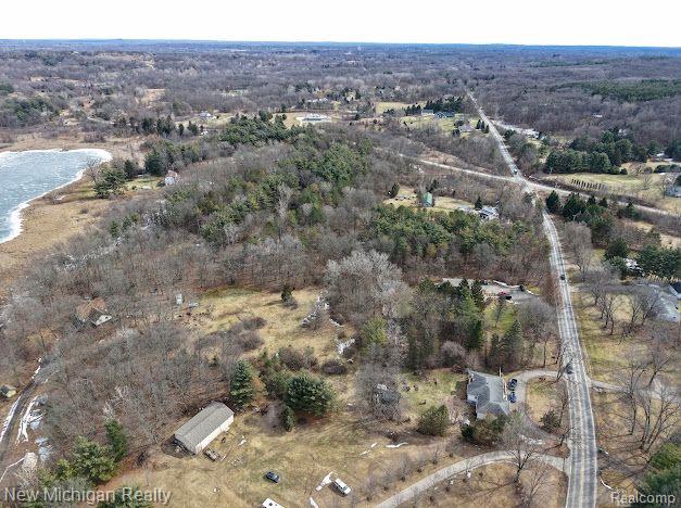 11461 WHITE LAKE Road, Fenton, MI, 48430