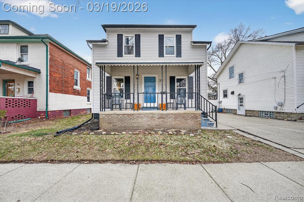 33 Ferrin Place, Mount Clemens, MI 48043 — Photo 4