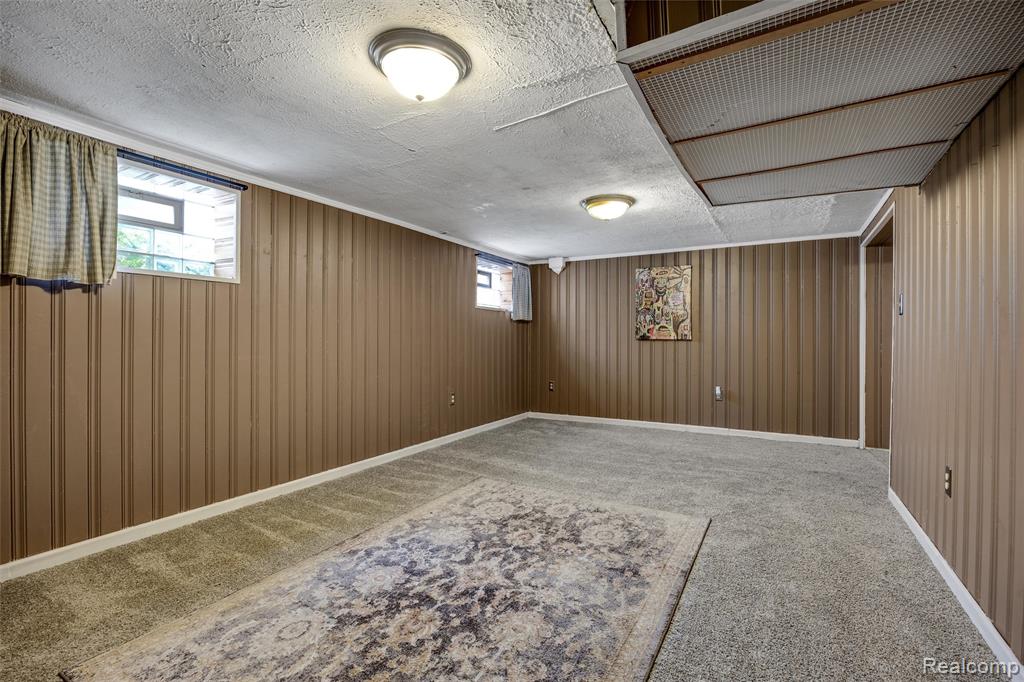 16713 Glastonbury Road, Detroit, MI 48219 — Photo 20