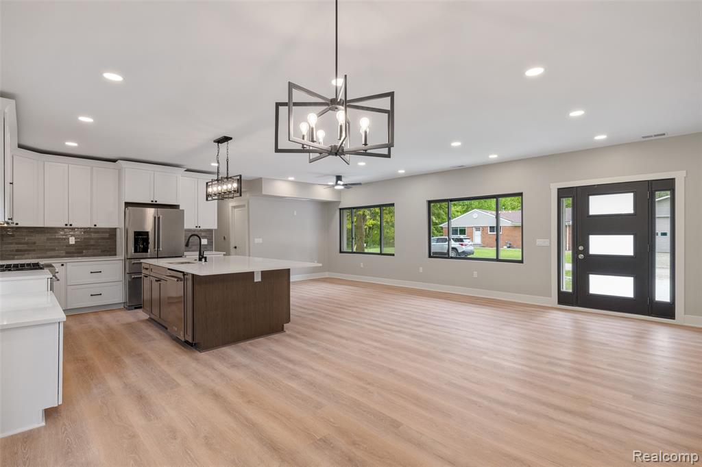 7598 Lake Park Avenue, Ira, MI — Photo 17
