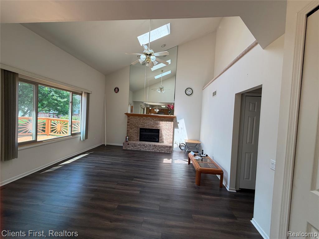 7043 Foxridge Drive, Canton, MI 48187 — Photo 11