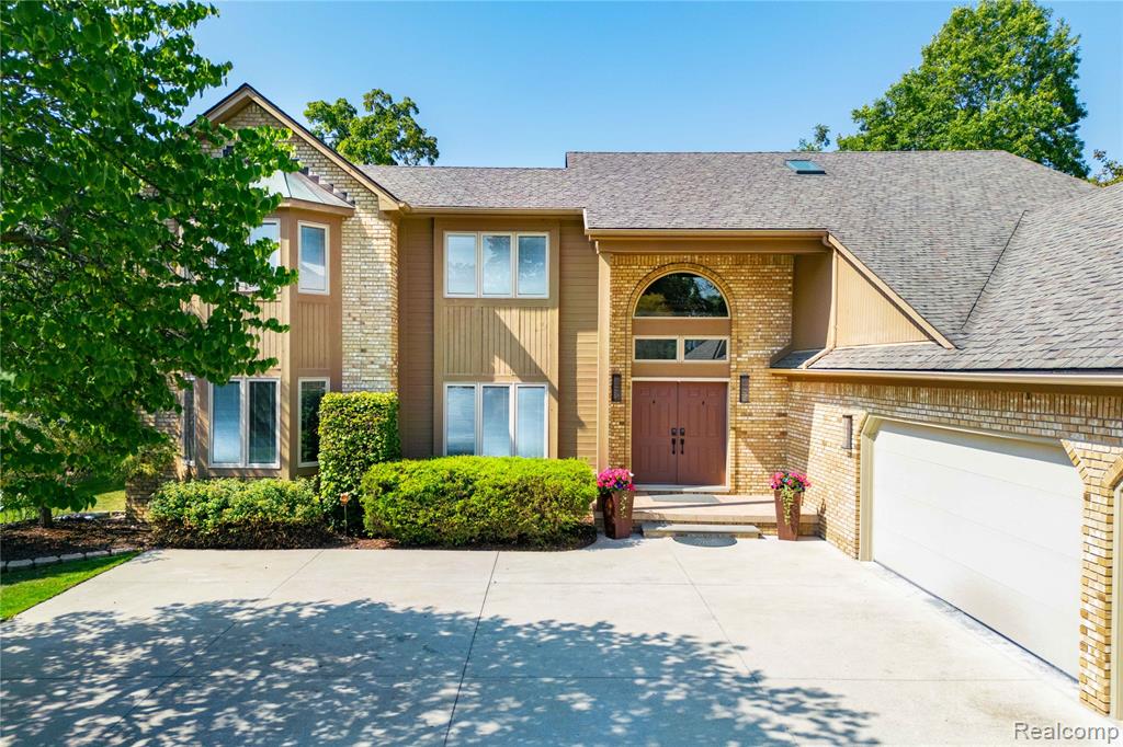 29462 East River Road, Grosse Ile, MI 48138 — Photo 3