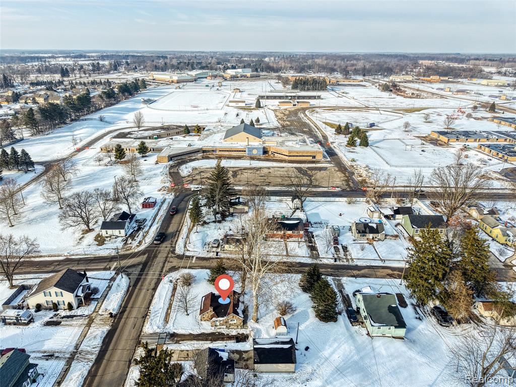 320 N Hibbard Street, Fowlerville, MI 48836 — Photo 18