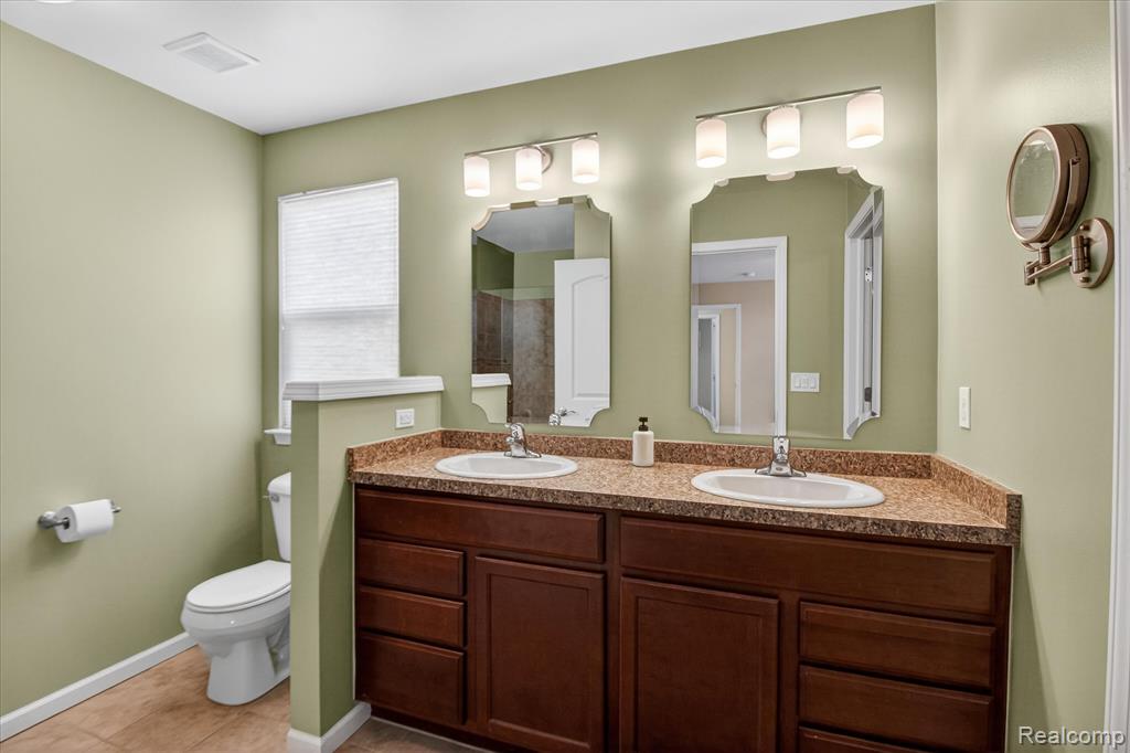 386 Fletcher Street, Wixom, MI 48393 — Photo 23