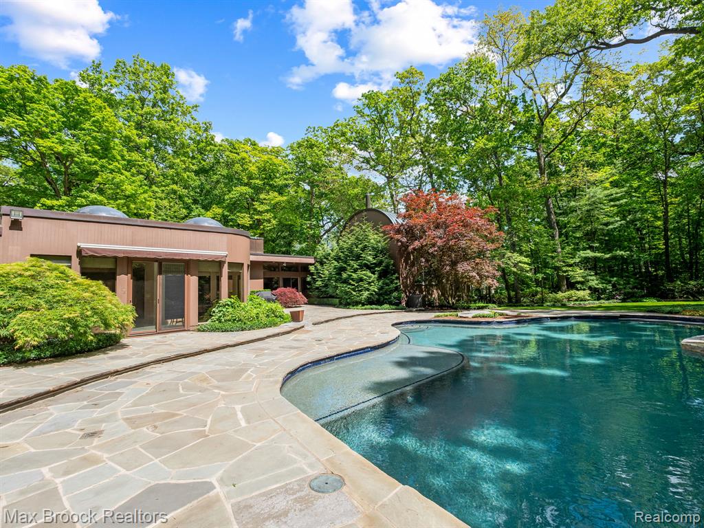 5130 Deep Wood Road, Bloomfield Hills, MI 48302 — Photo 74