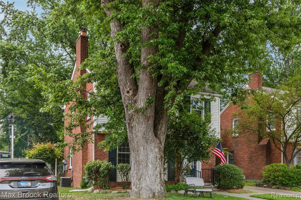 905 N Wilson Avenue, Royal Oak, MI 48067 — Photo 31