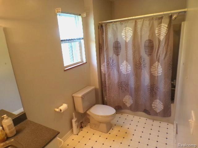 4213 CLINTONVILLE Road, Waterford, MI 48329 — Photo 15